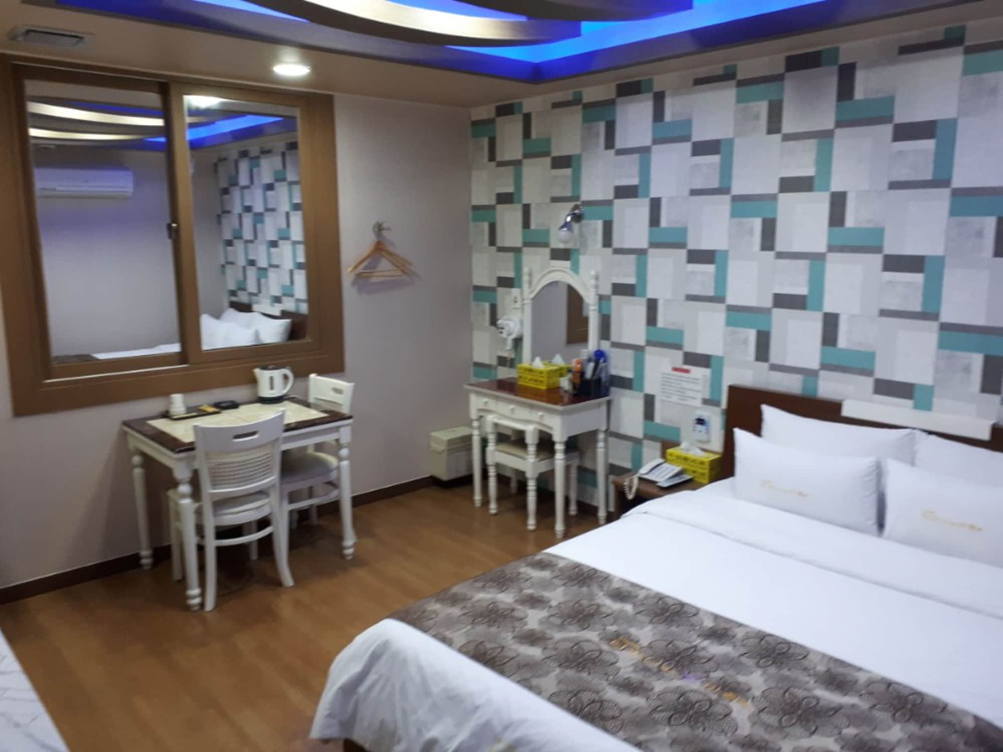 Tiffany Motel 木浦市 外观 照片